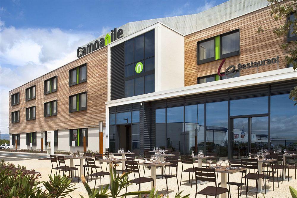 Campanile Carcassonne Est - La Cite Hotel Exterior foto